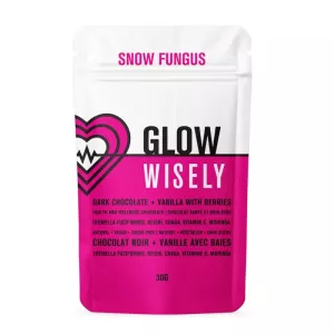 Glow Wisely health bar packaging: pink, white, vegan, sugar-free, dark chocolate, vanilla, berries.