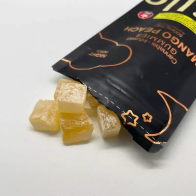 Willo Mango Gummies, Gelatin-Free and Natural Flavors, in Sugar-Coated Cubes.